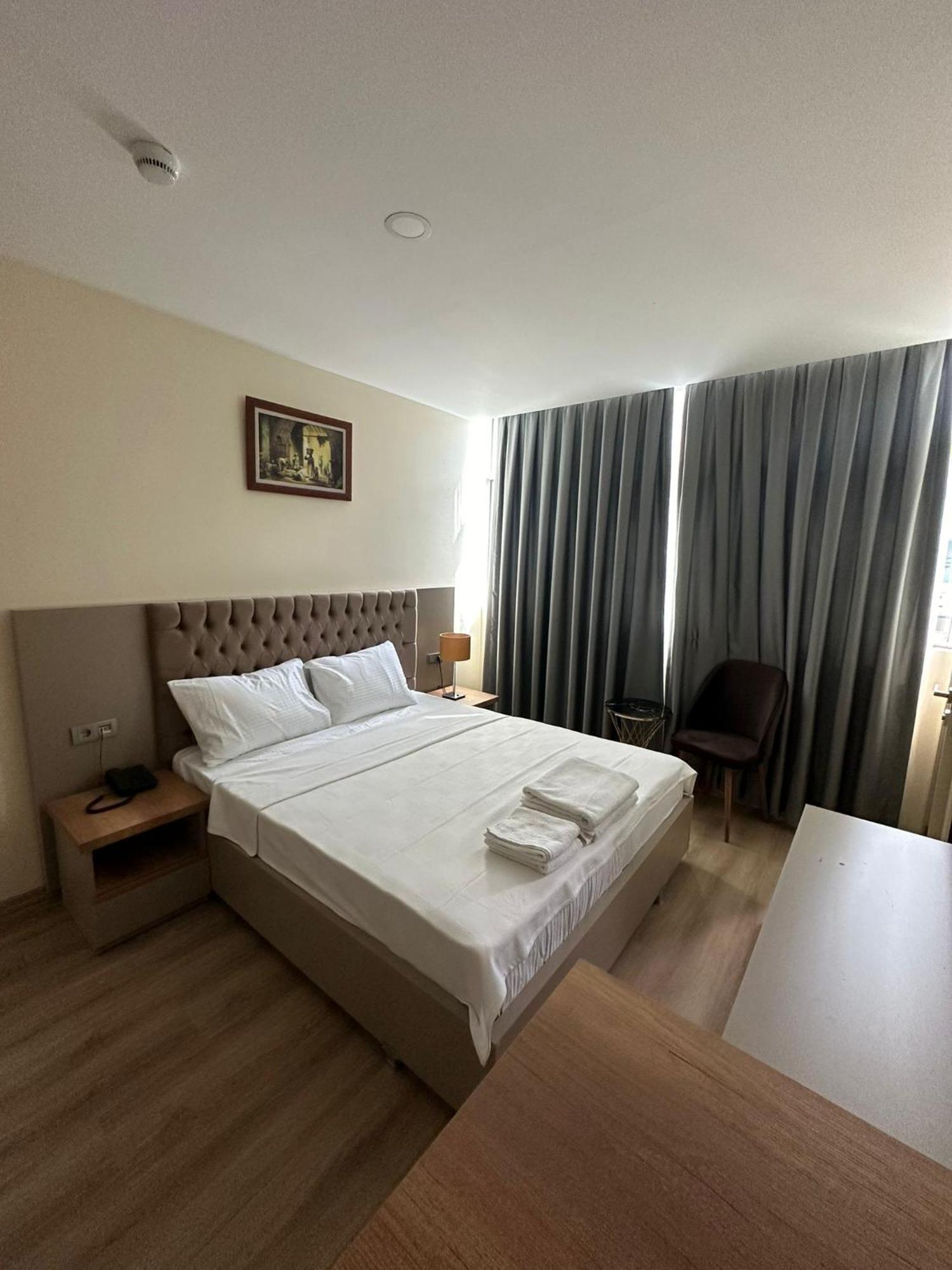 Lara Street Otel Antalya